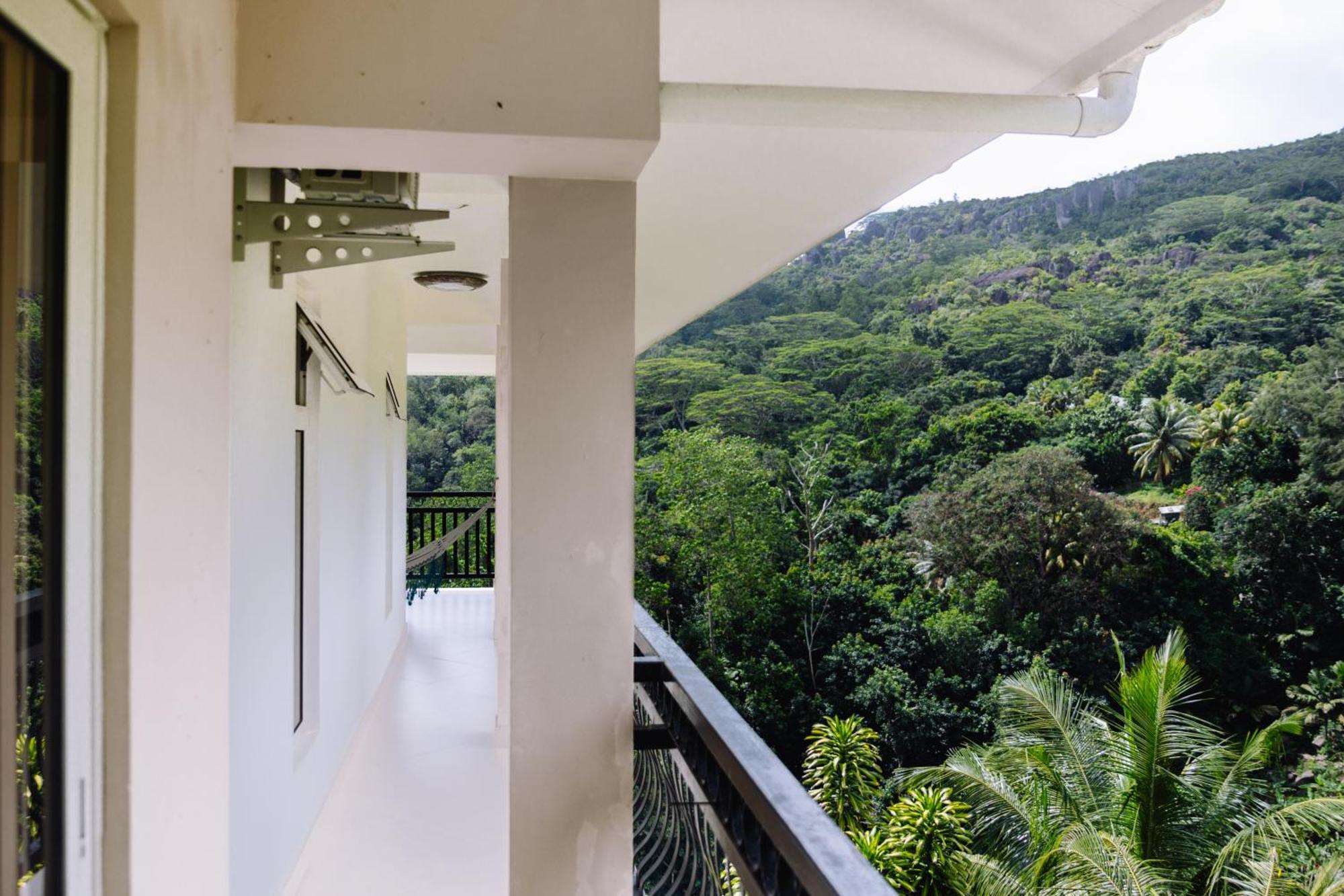 South Hill Villa Анс-Руаяль Экстерьер фото